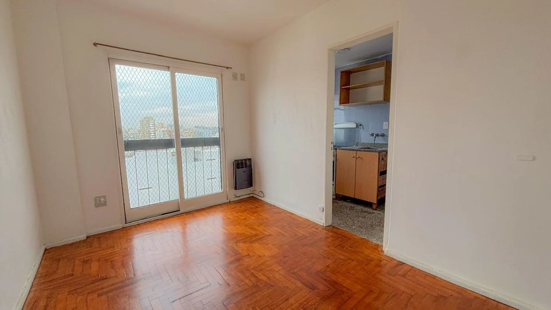 VENTA-DEPARTAMENTO-2 AMBIENTES-ALMAGRO- MUY BUENO! foto 2
