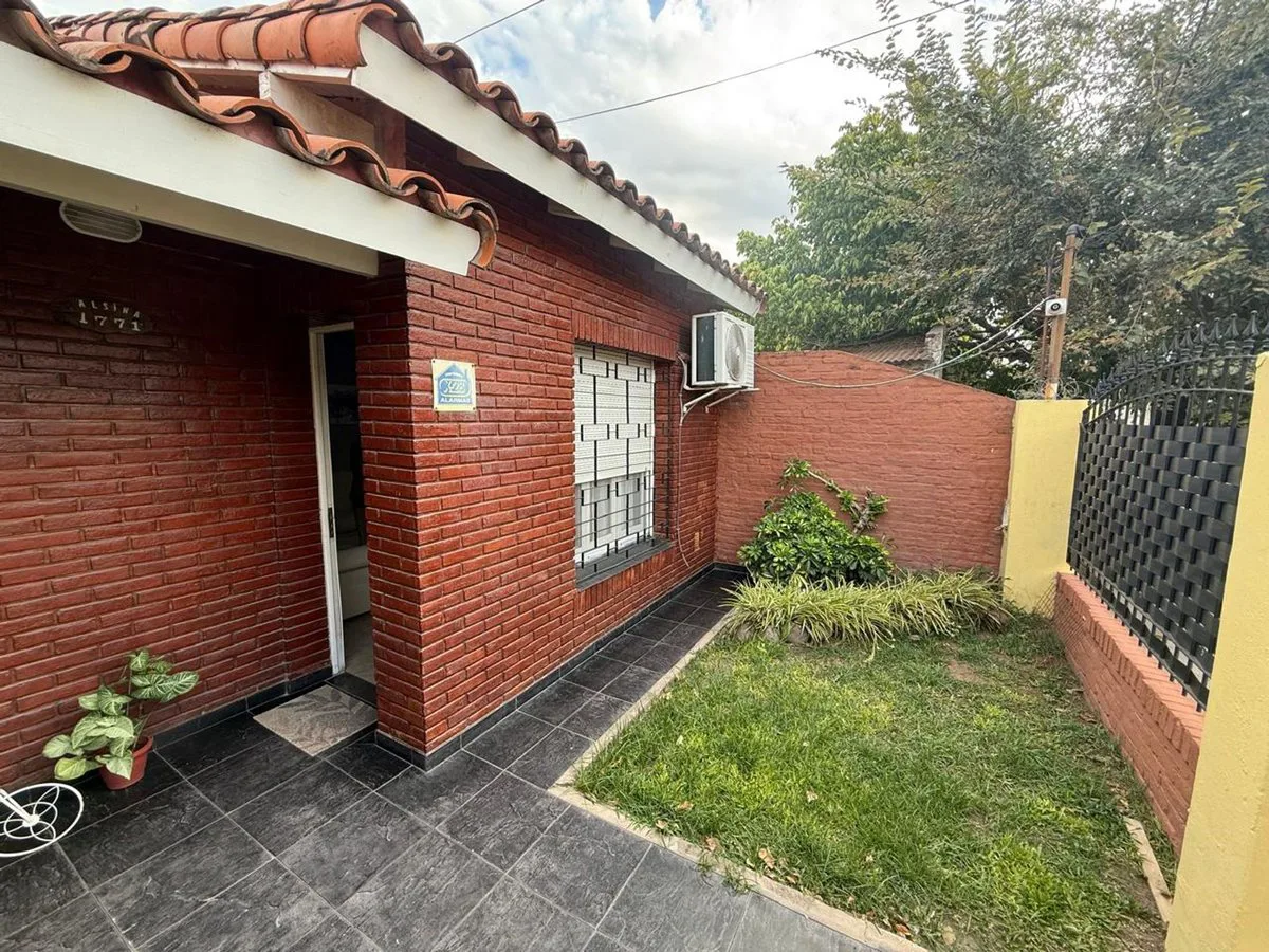 VENTA DE PROPIEDAD EN JOSÉ CLEMENTE PAZ foto 2