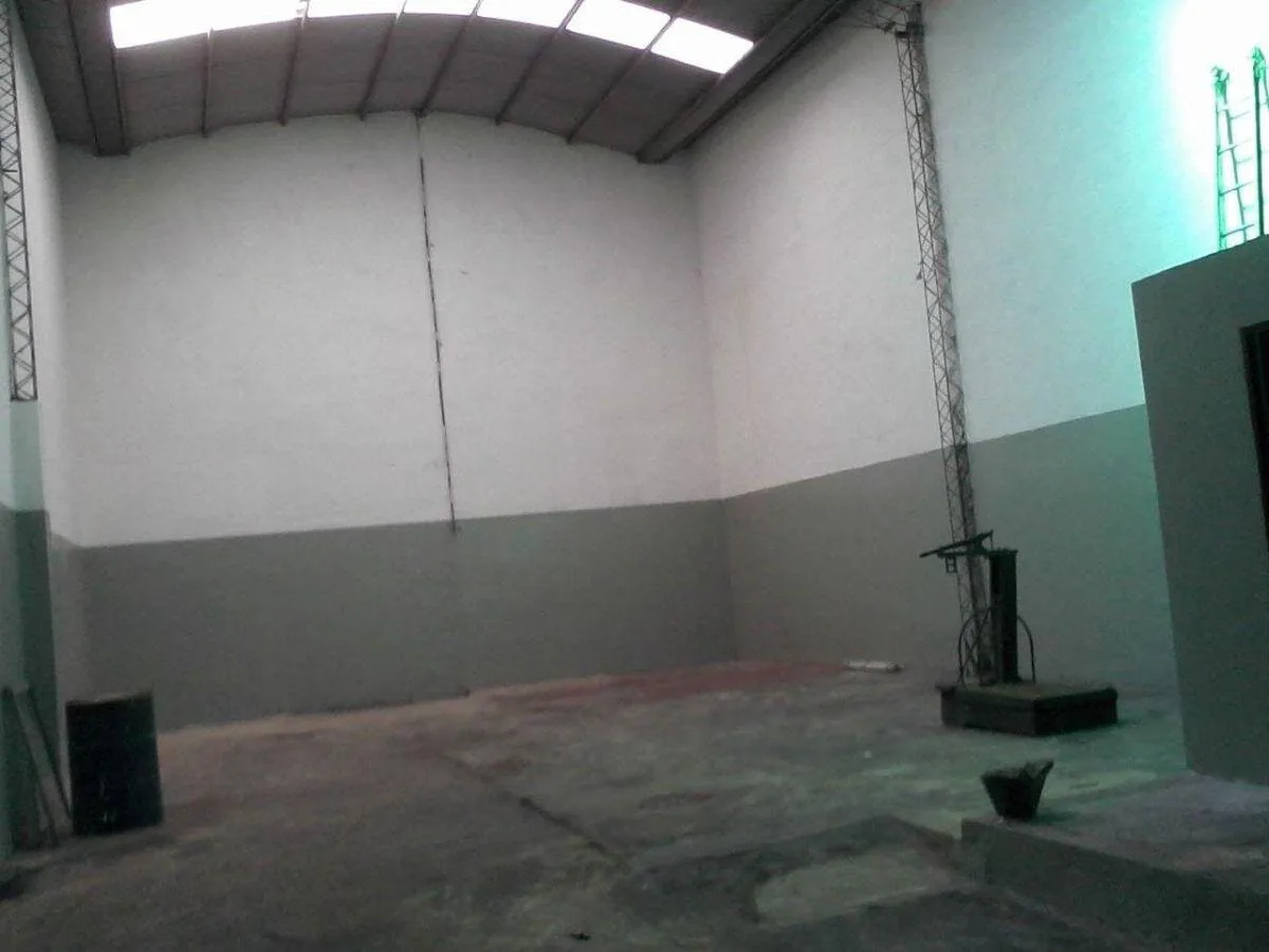 Galpon en Alquiler de 147 m² Zona Industrial foto 2