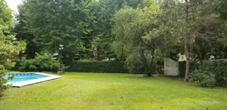 Casaquinta de fin de semana en zona Residencial Las Glorias foto 1