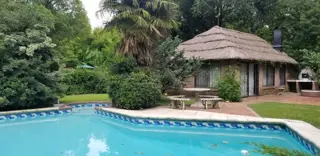 Casaquinta de fin de semana en zona Residencial Las Glorias foto 4