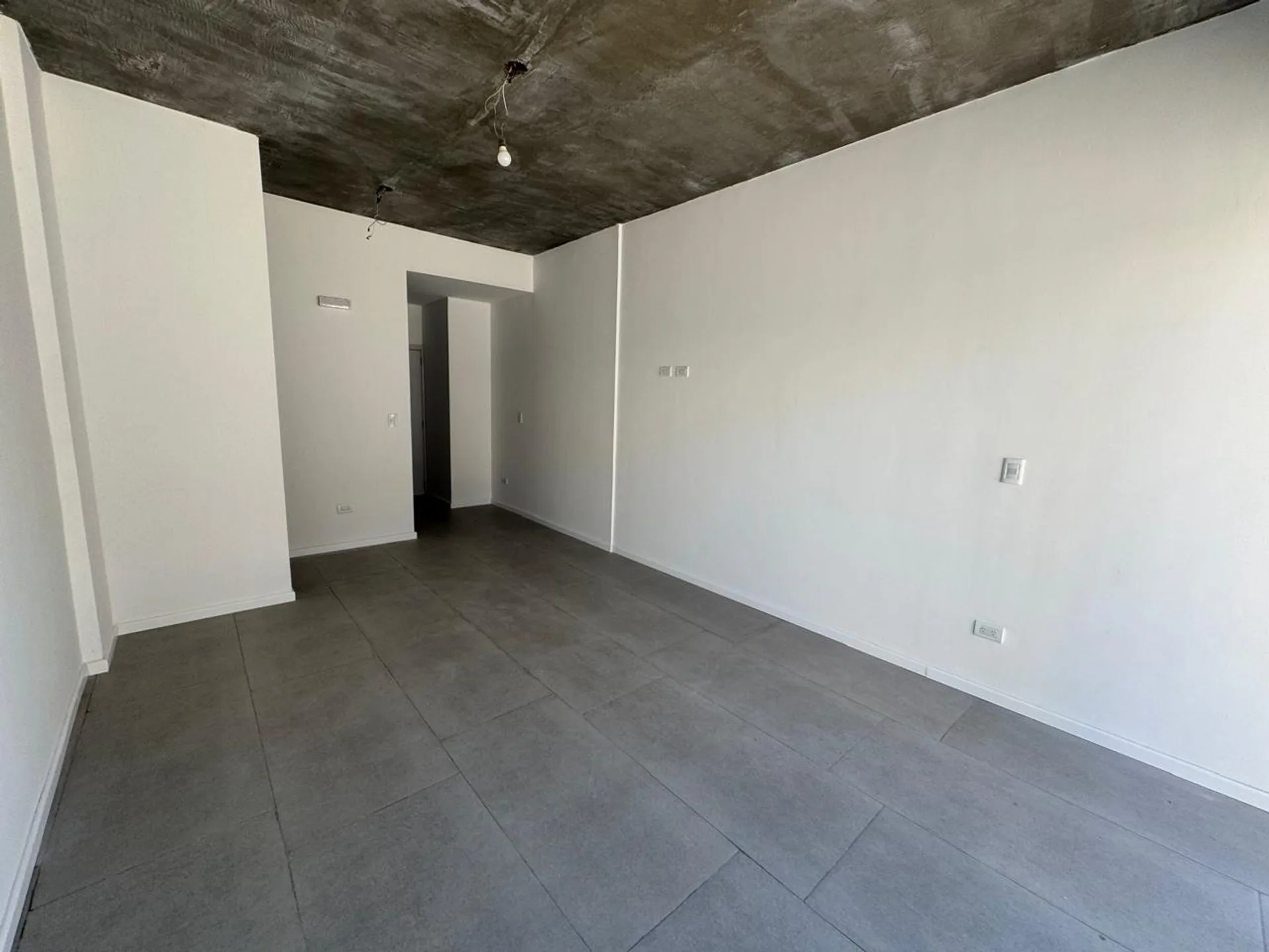 LOCAL COMERCIAL A ESTRENAR VENTA EN VILLA URQUIZA foto 5