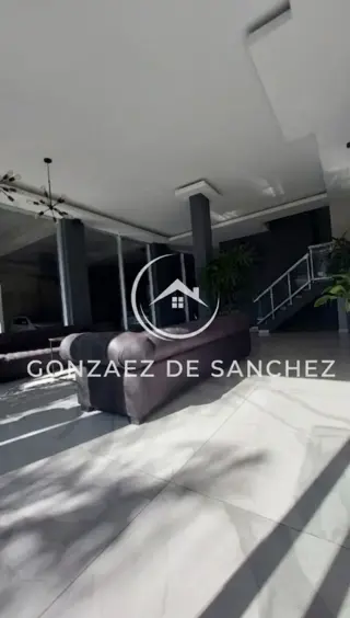 Alquiler Excelente Monoambiente Al Frente con Balcón foto 3
