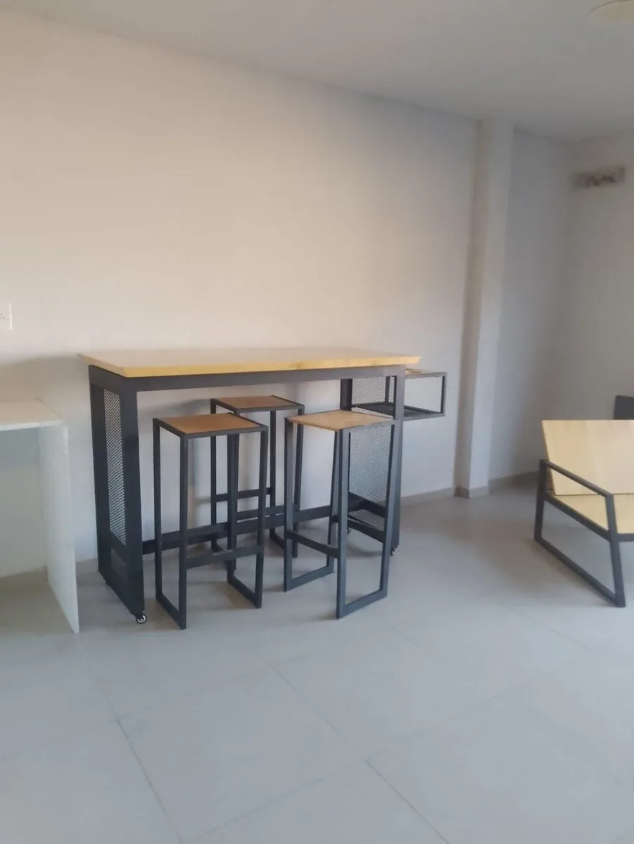 VENTA  DEPARTAMENTO CON COCHERA foto 4
