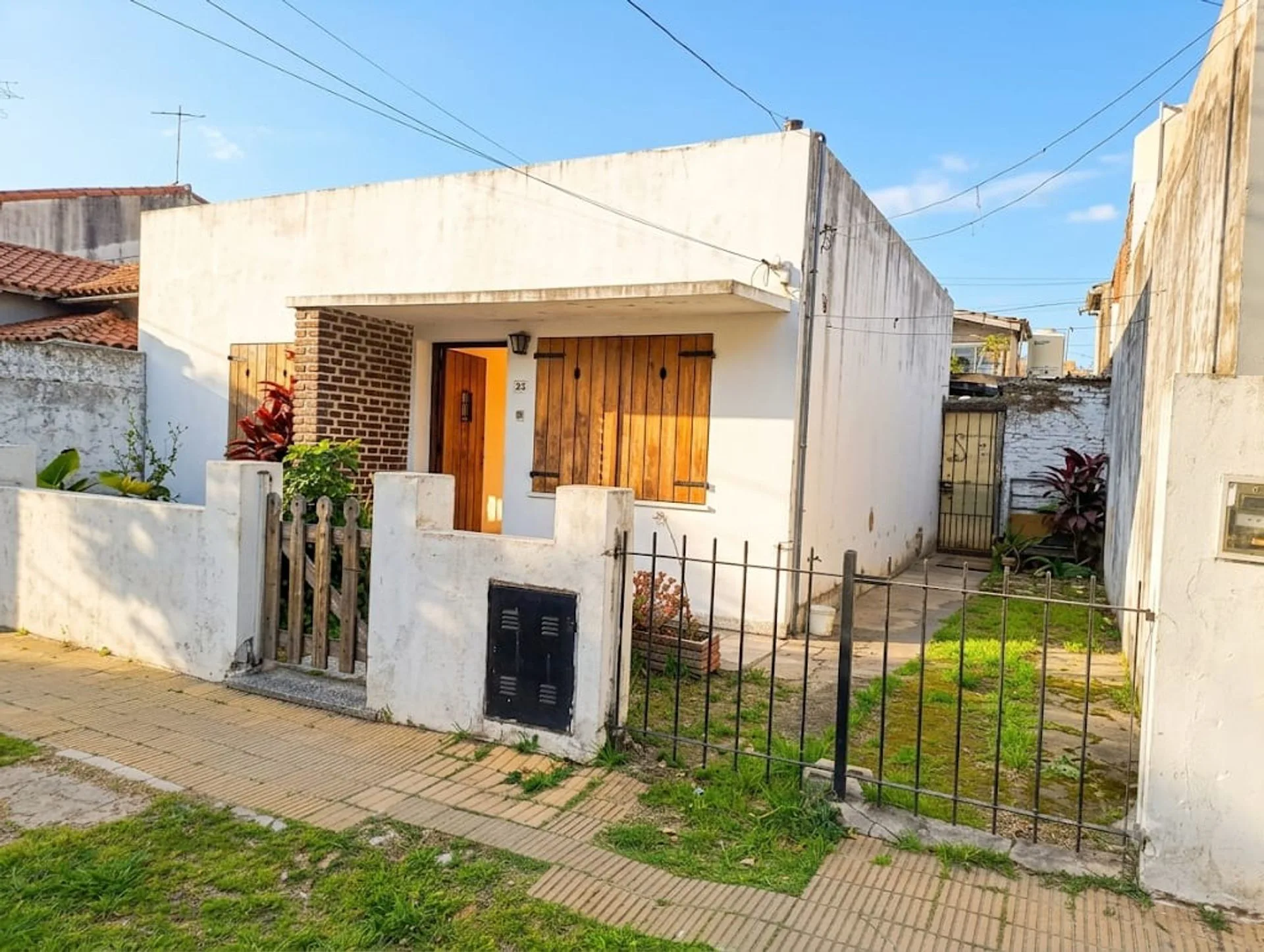 CASA LOTE PROPIO A RECICLAR foto 2