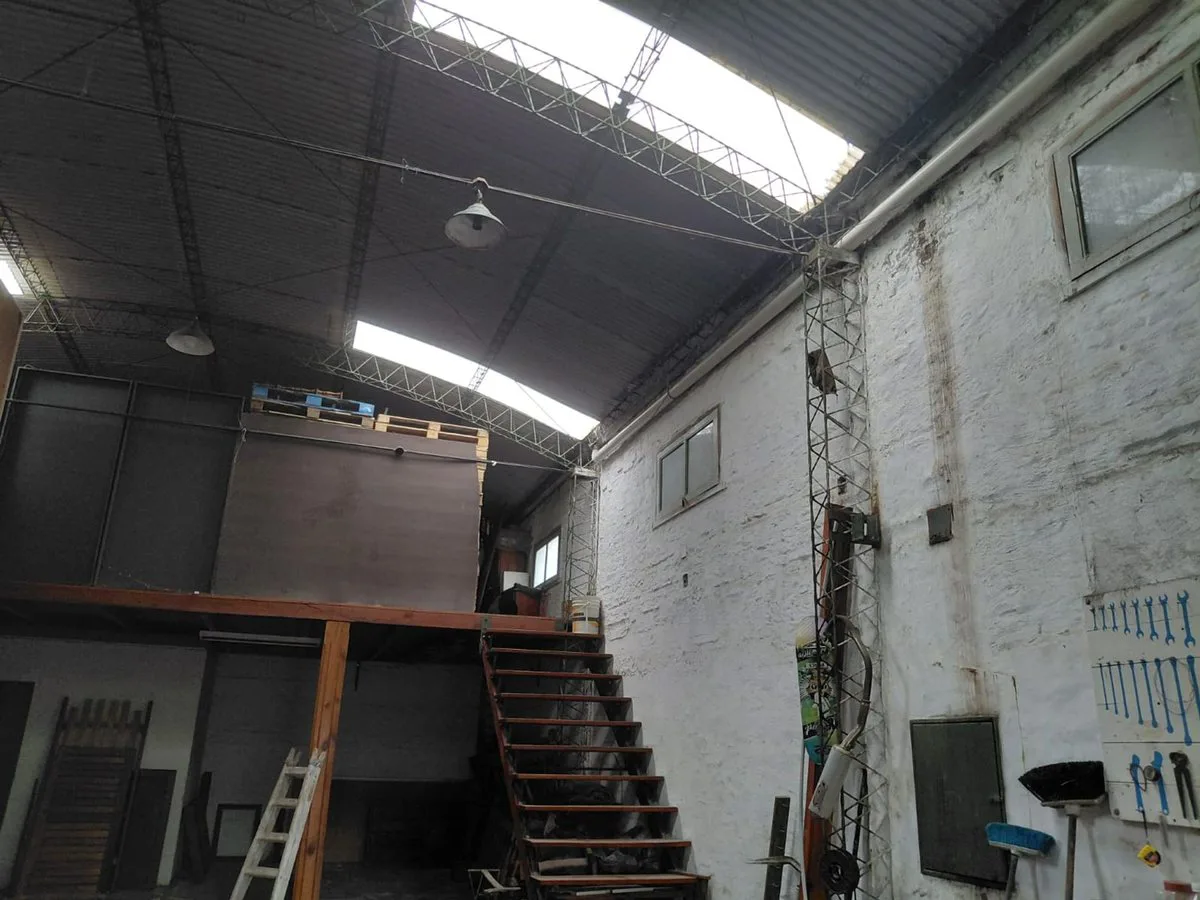 VENTA GALPON - BARRIO ROCA foto 5