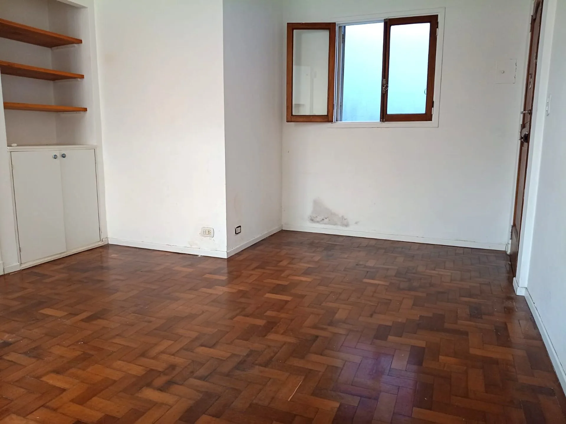 DEPARTAMENTO 2 AMBIENTES EN ALQUILER. GRAL. MITRE foto 4