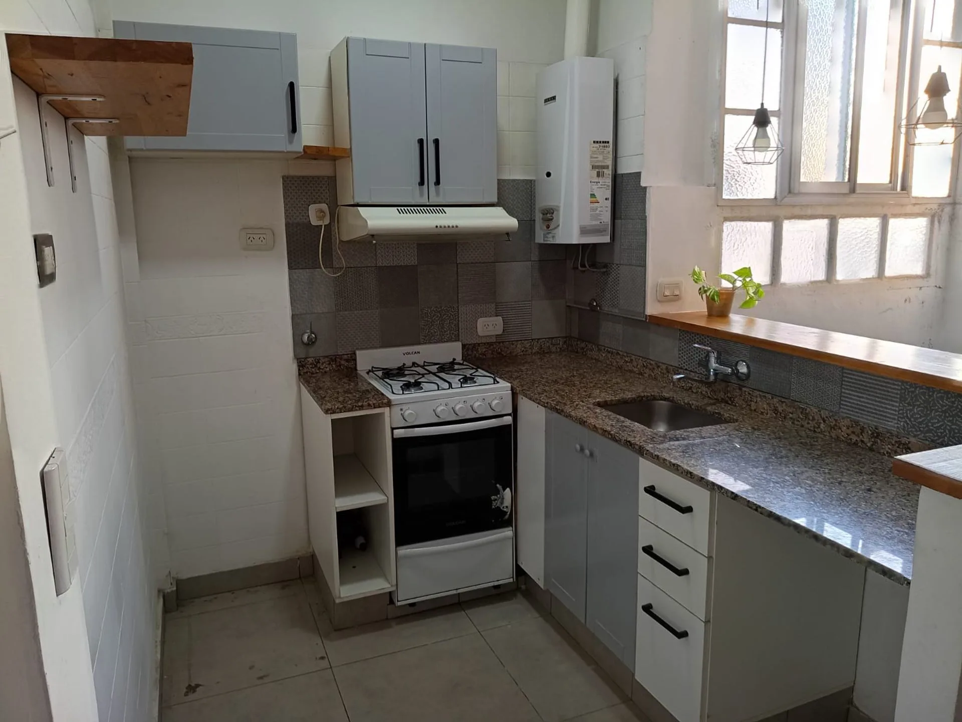 DEPARTAMENTO 2 AMBIENTES EN ALQUILER. GRAL. MITRE foto 5