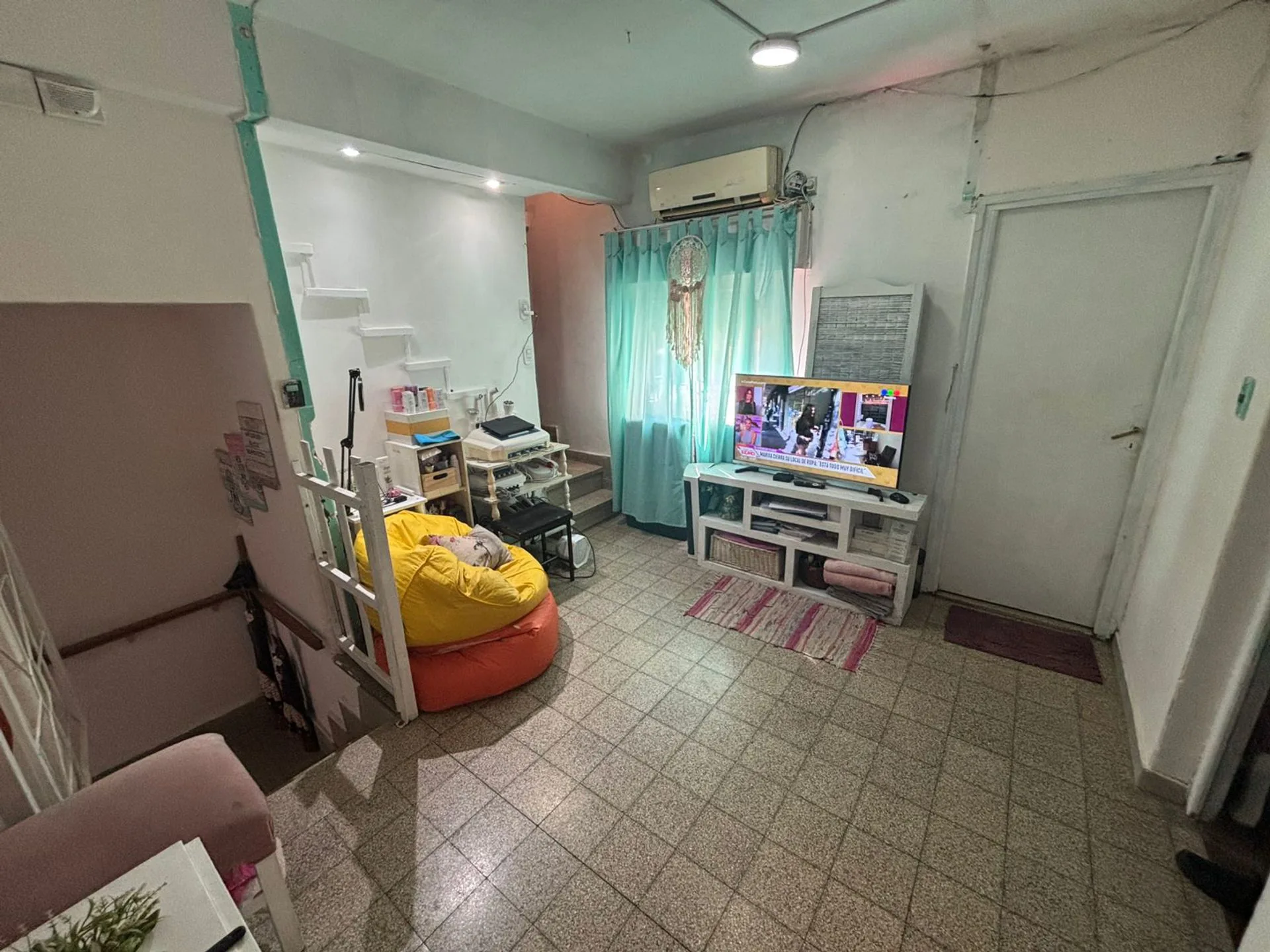 VENTA PH PLANTA ALTA, 2 DORMITORIOS. BARRIO MATHEU foto 5