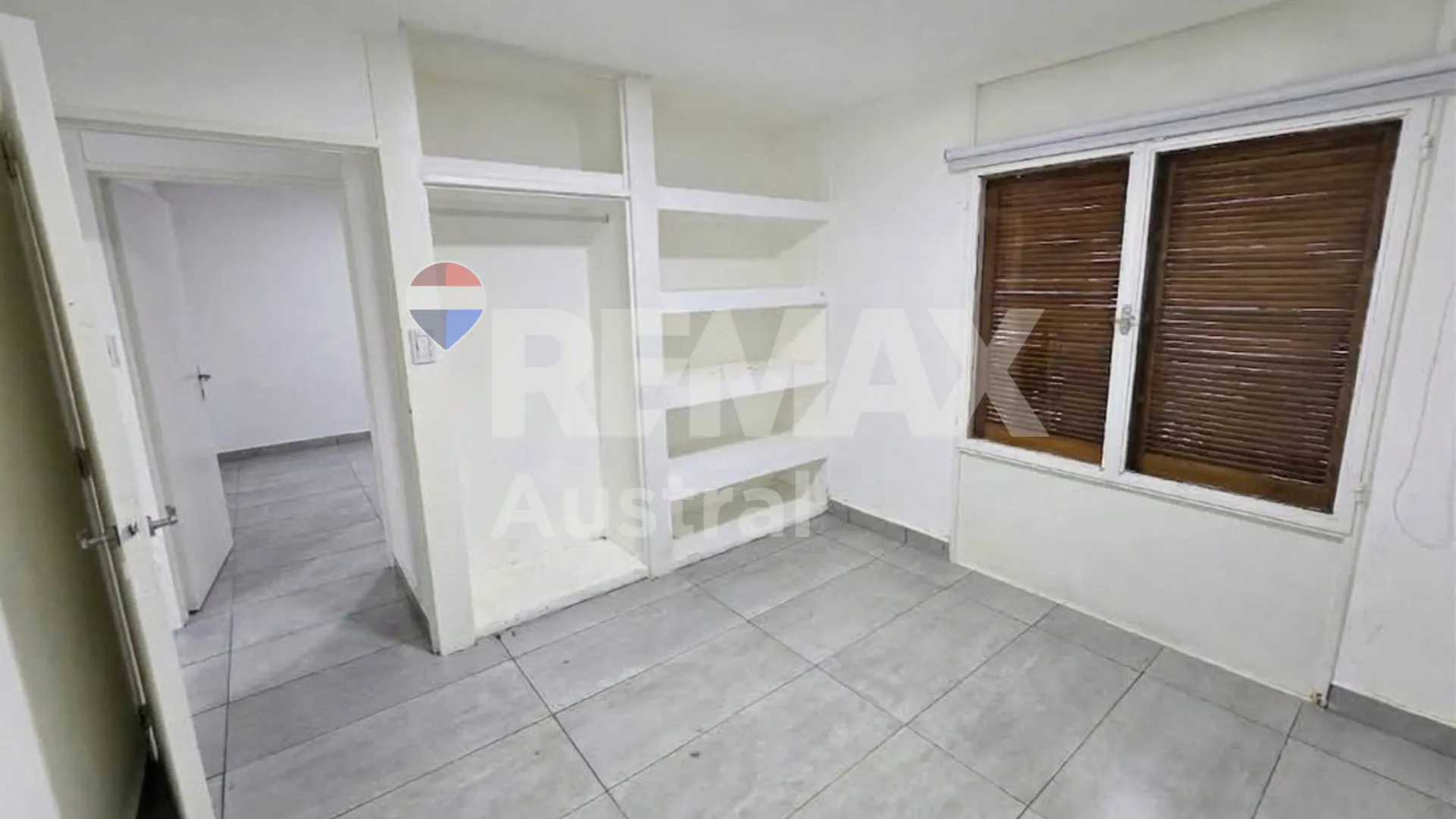 Casa 3 Dormitorios Quincho Barrio Roca foto 4