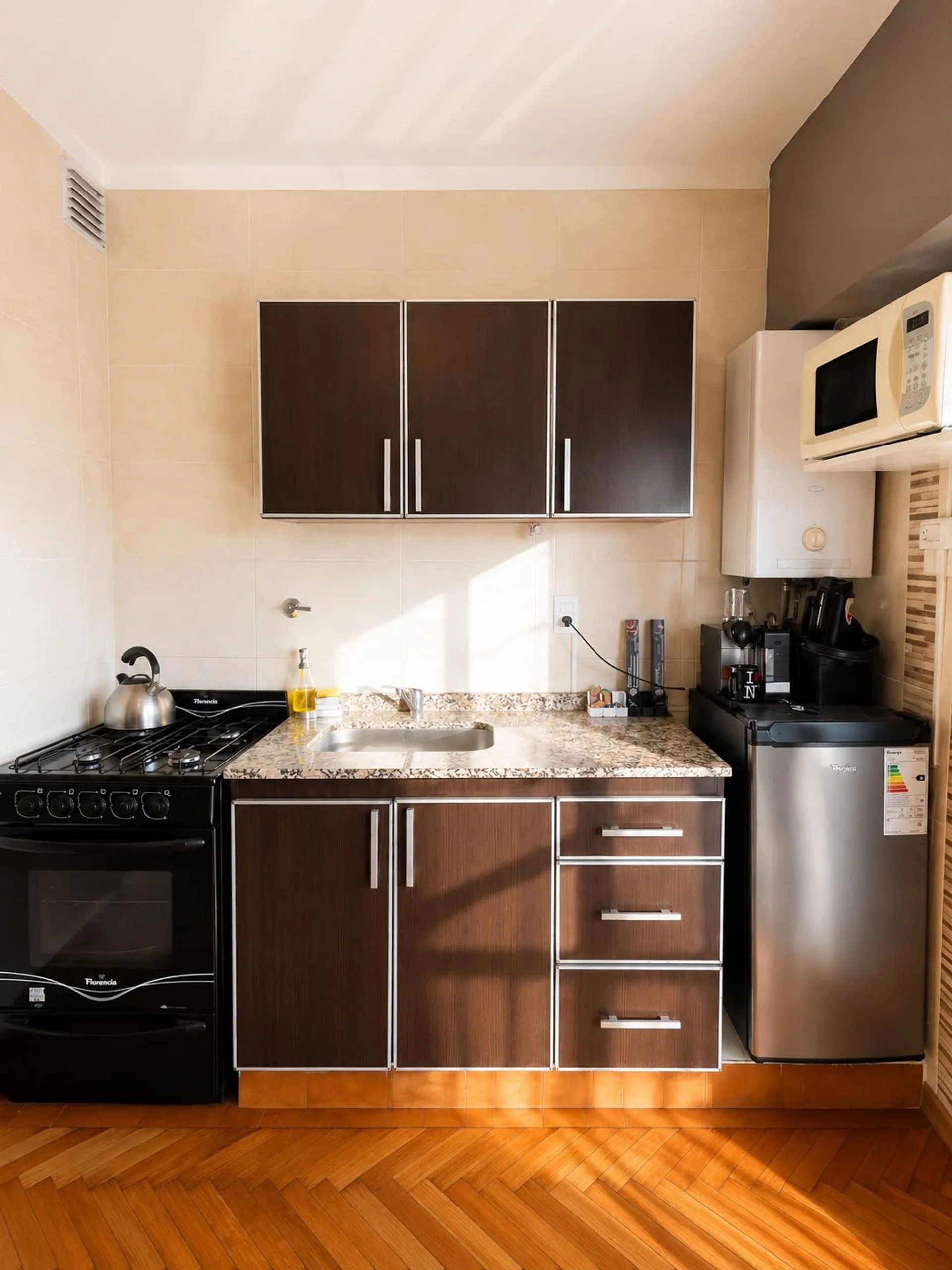 VENTA MONOAMBIENTE C/BALCON EN VILLA URQUIZA foto 5