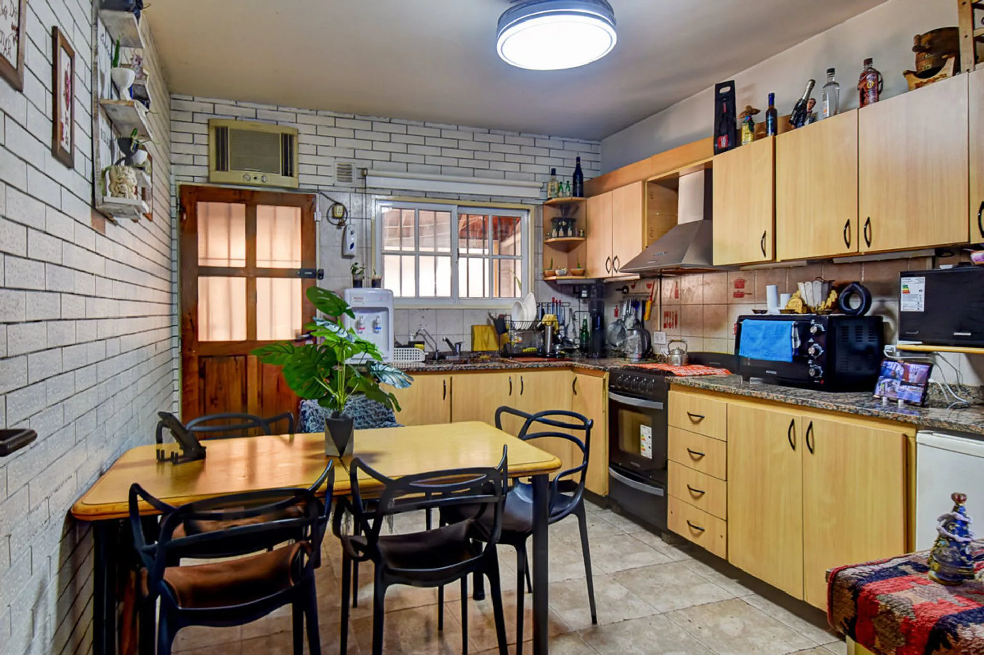CASA TRIPLEX 4 AMBIENTES EN VENTA VILLA BALLESTER foto 3