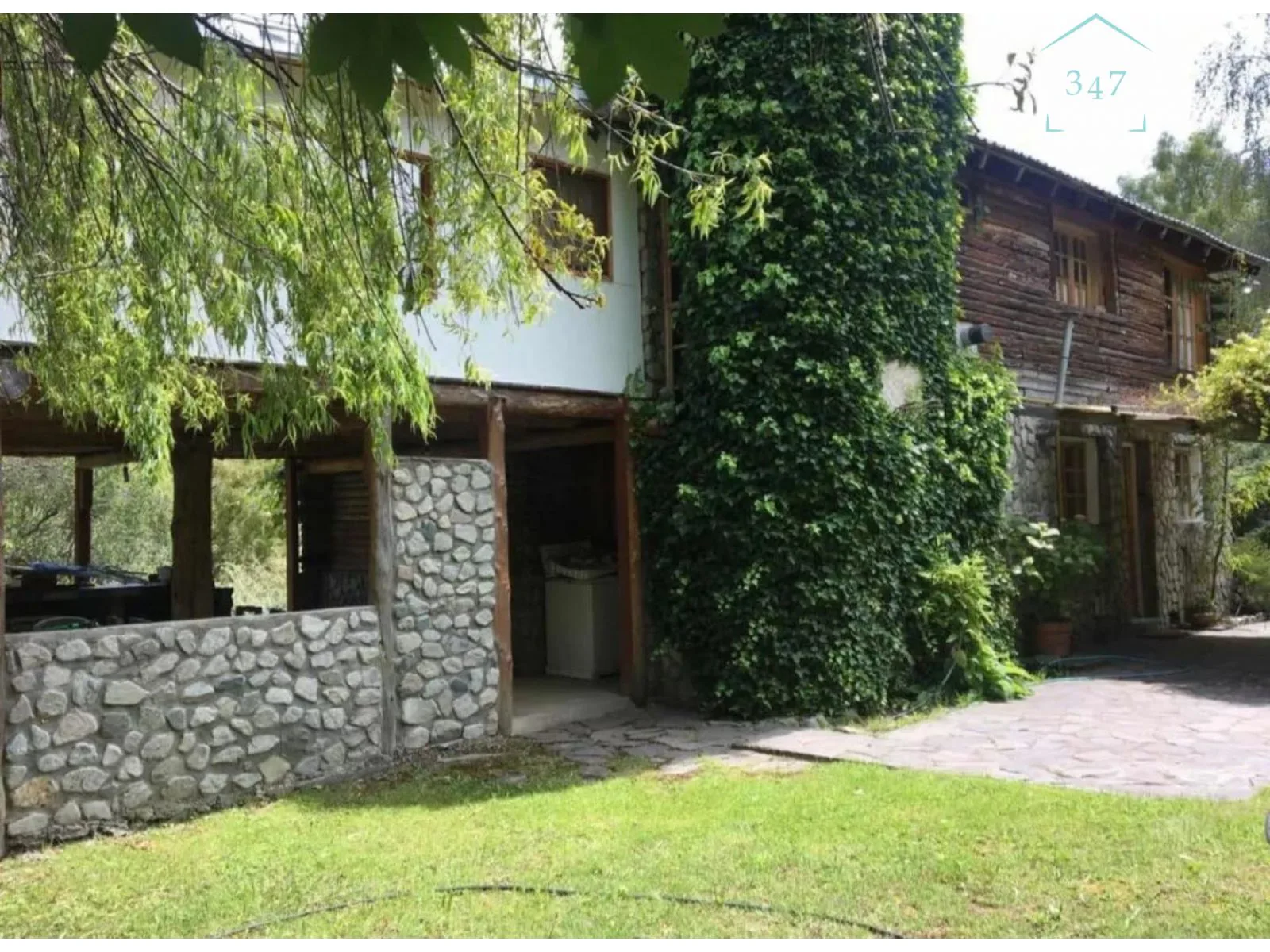 (023) EL BOLSON (B Villa Turismo) Casa con gran Jardín y vistas al Cerro Piltriquitrón y la Cordillera, foto 2