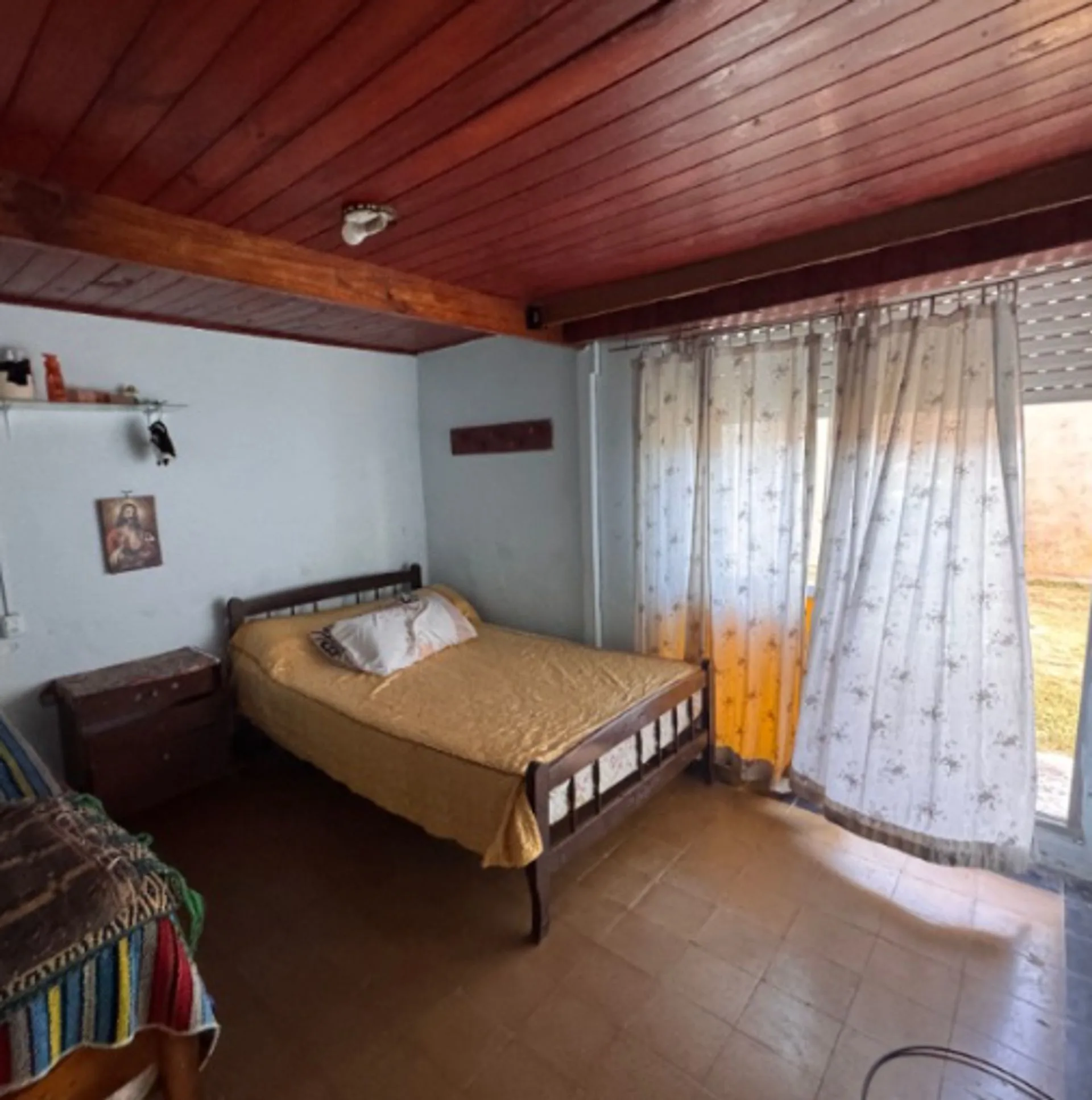 VENTA CASA 3 AMBIENTES + DEPTO (A REFACCIONAR) foto 5
