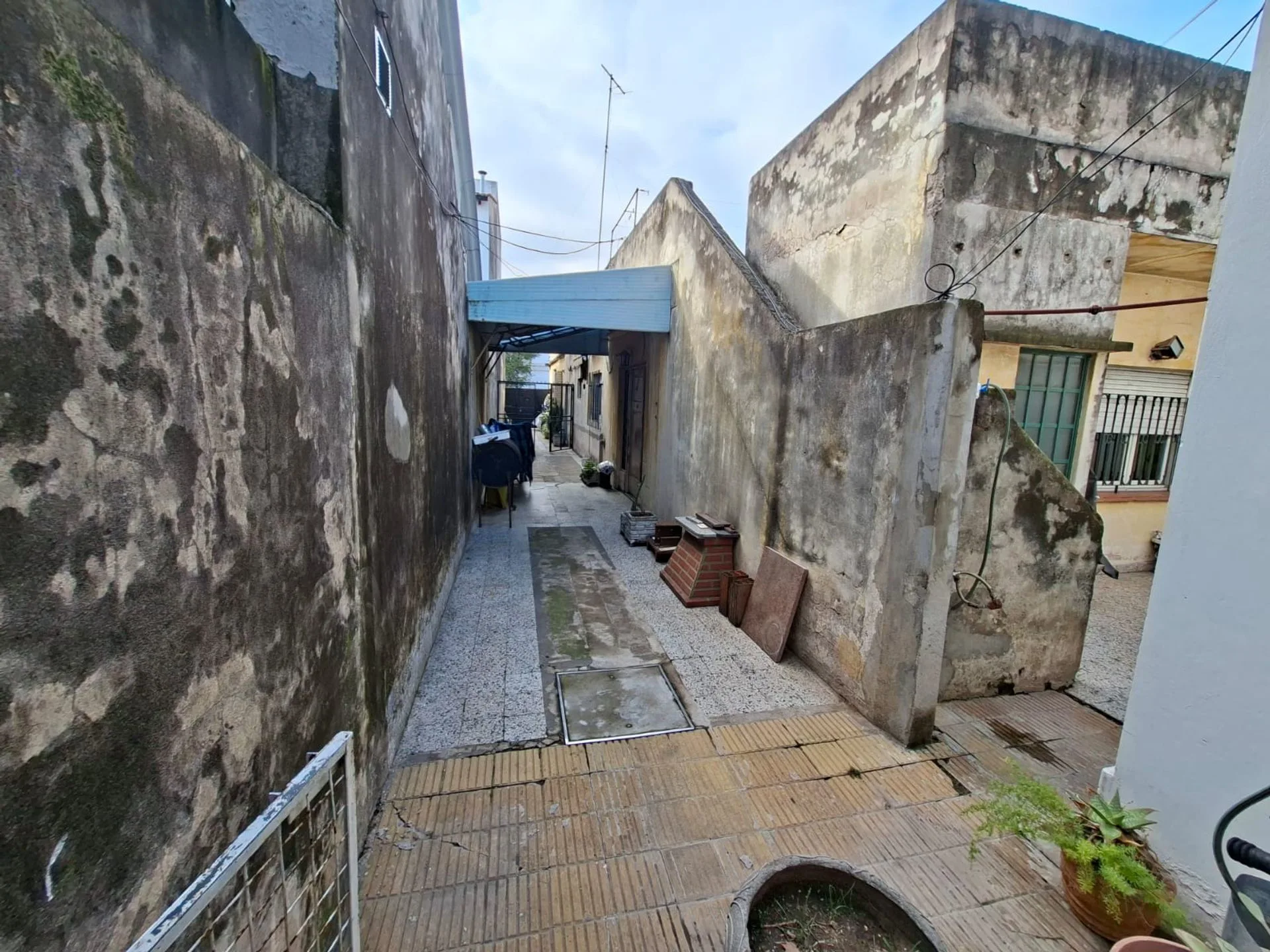 VENTA LOTE GRAN POTENCIAL EN VILLA DEL PARQUE foto 3