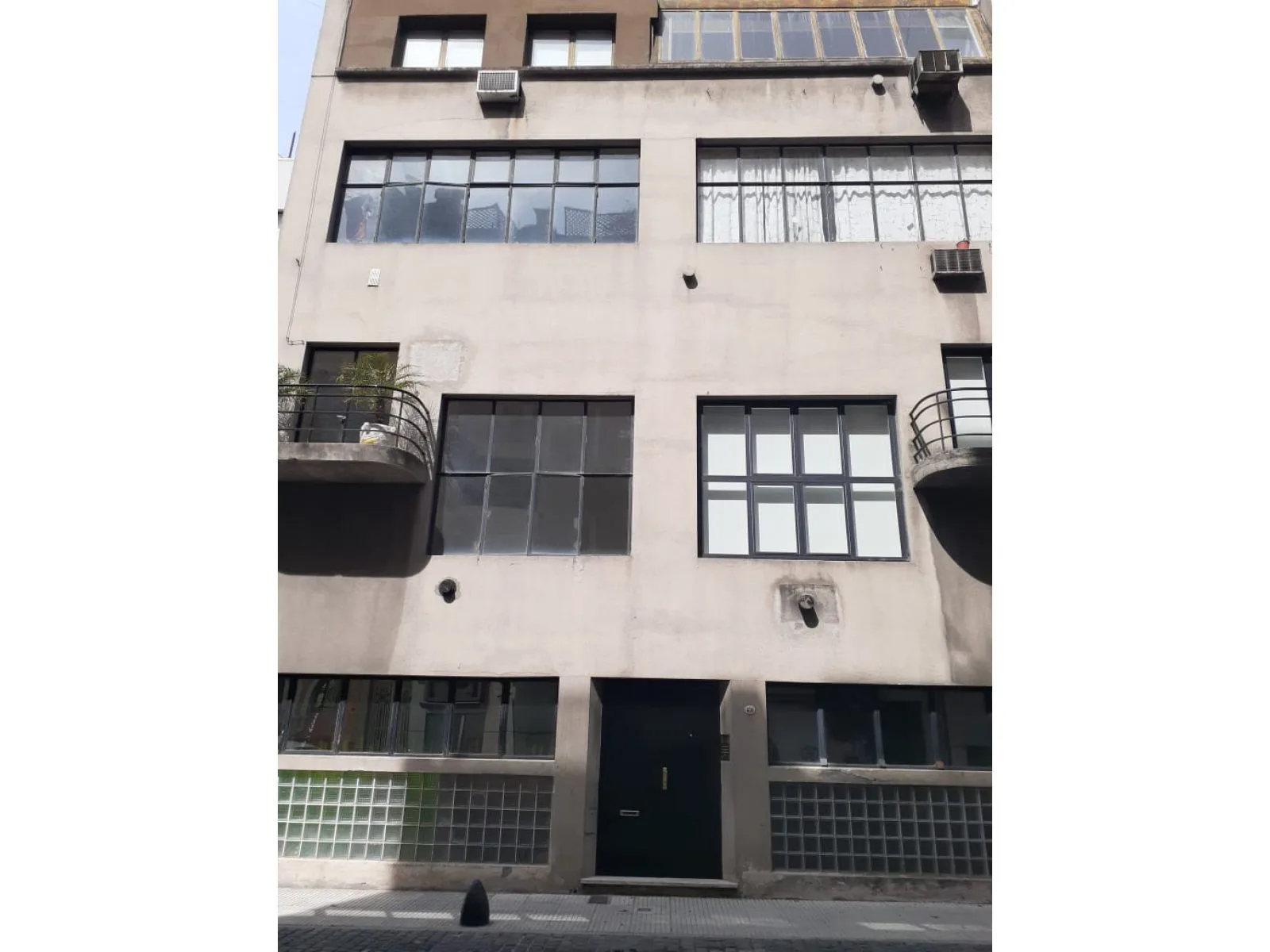 Venta Departamento dos ambientes en Duplex con renta en Retiro foto 4