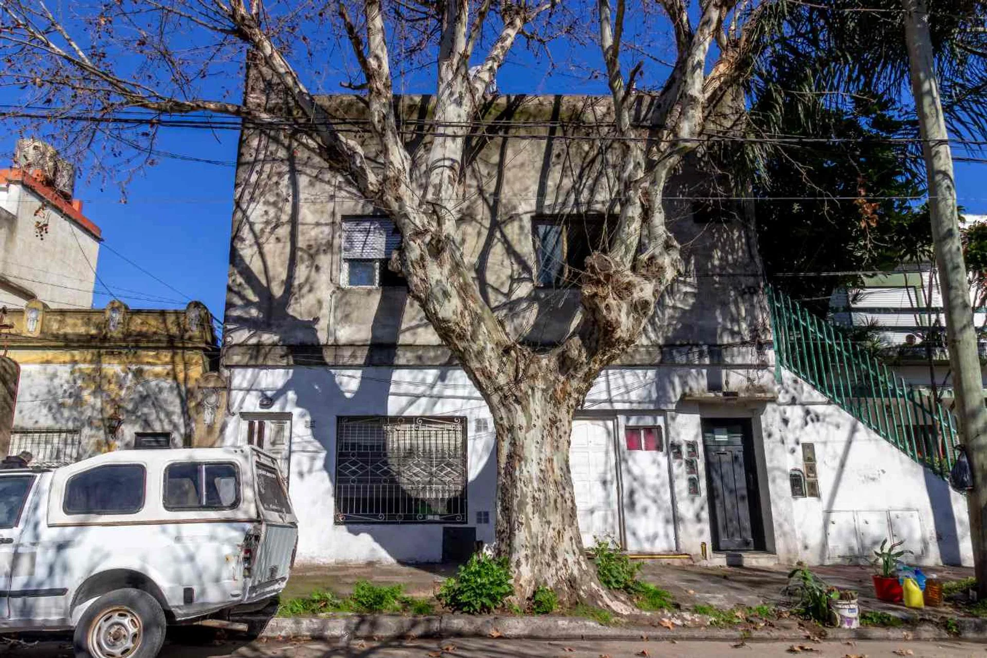 VENTA CASA/PH 4 AMBIENTES SAENZ PEÑA foto 3