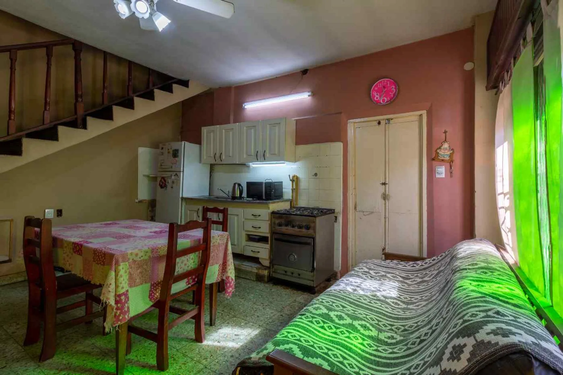 VENTA CASA/PH 4 AMBIENTES SAENZ PEÑA foto 4