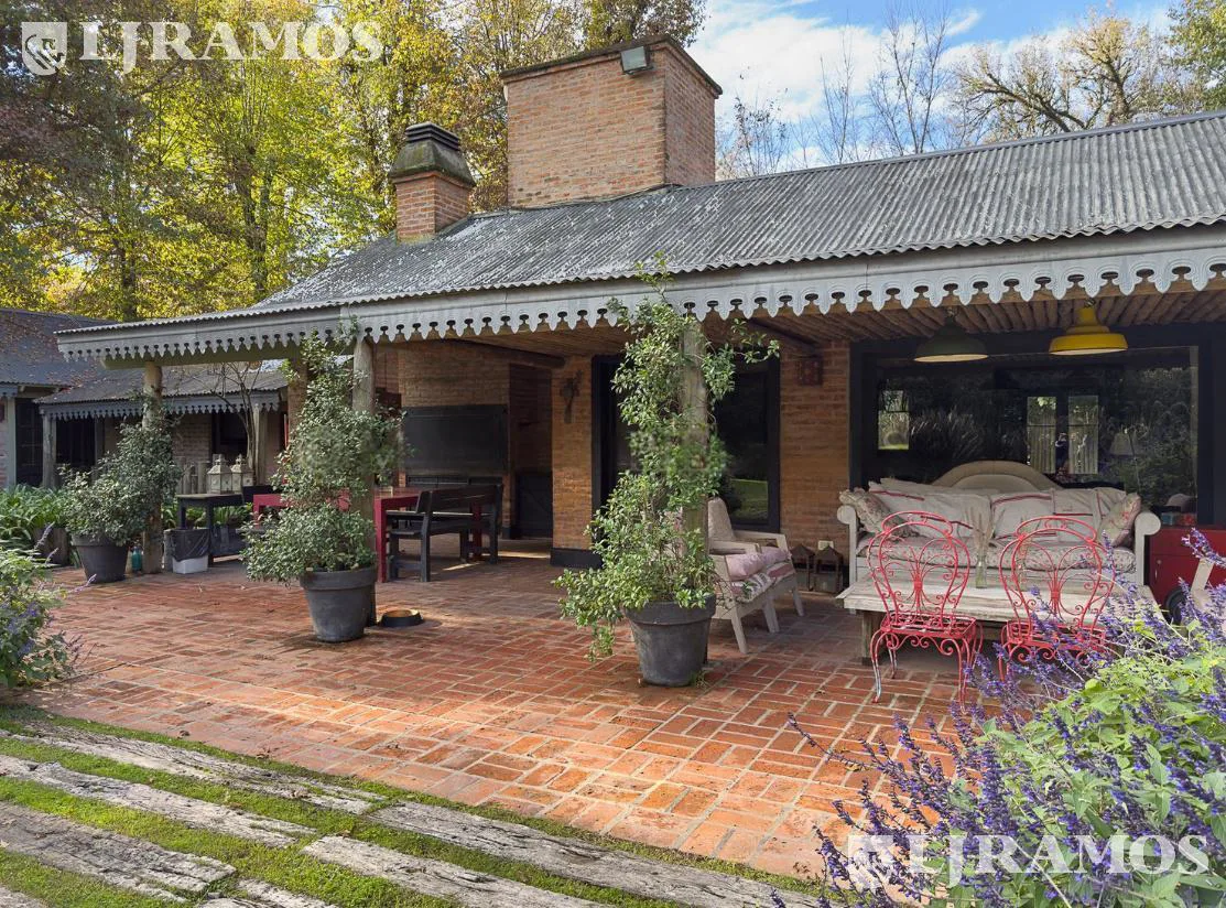 Casa con 3 dormitorios en un planta en venta en Villa de Mayo - Los Nogales foto 5