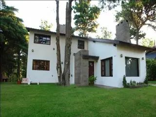 Casa en Cariló, Venta/alquiler Pinamar, Buenos Aires foto 4