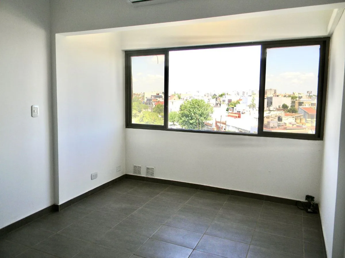 ALQUILER EN VILLA CELINA ZONA SUR 4 AMBIENTES foto 5