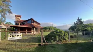 Casa en Comuna San Roque a orillas del Lago San Roque foto 2