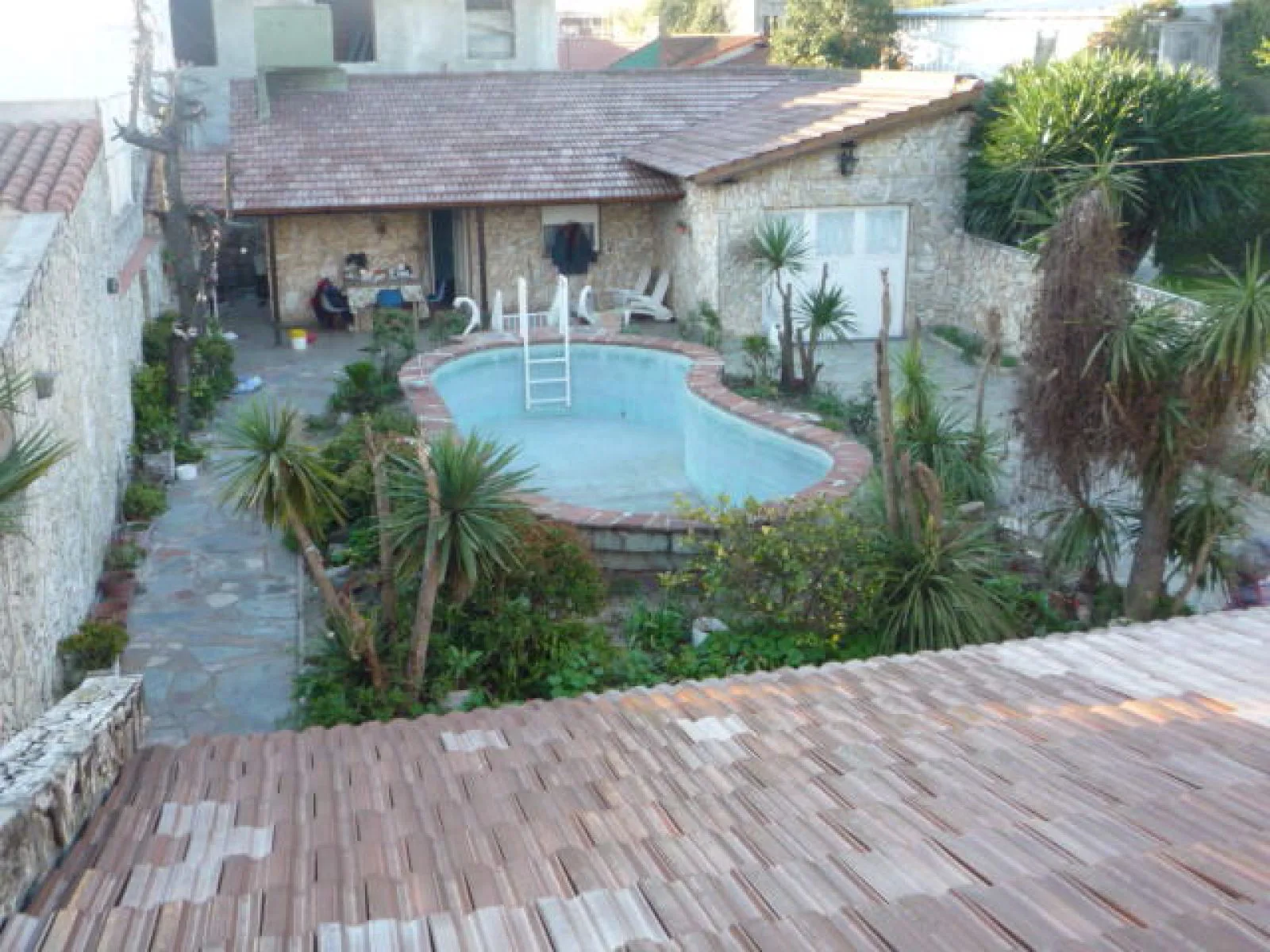IMPORTANTE CASA EN VILLA SARMIENTO foto 4