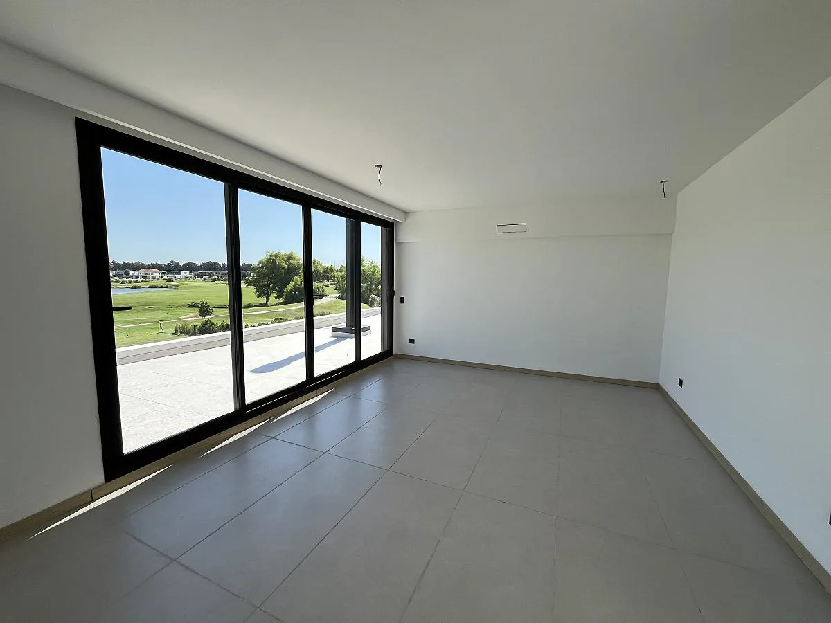 Pilara - Lote: 584