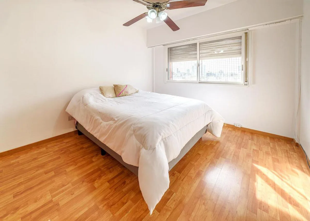 SE VENDE 3 ambientes en Chacarita. APTO CREDITO foto 2