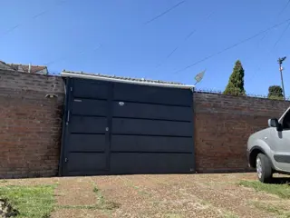 Apto Credito Casa en Venta 3 Ambientes en Excelente Ubicación a 2 Cuadras de Av Eva Perón, Gba Sur - Zonaprop foto 2