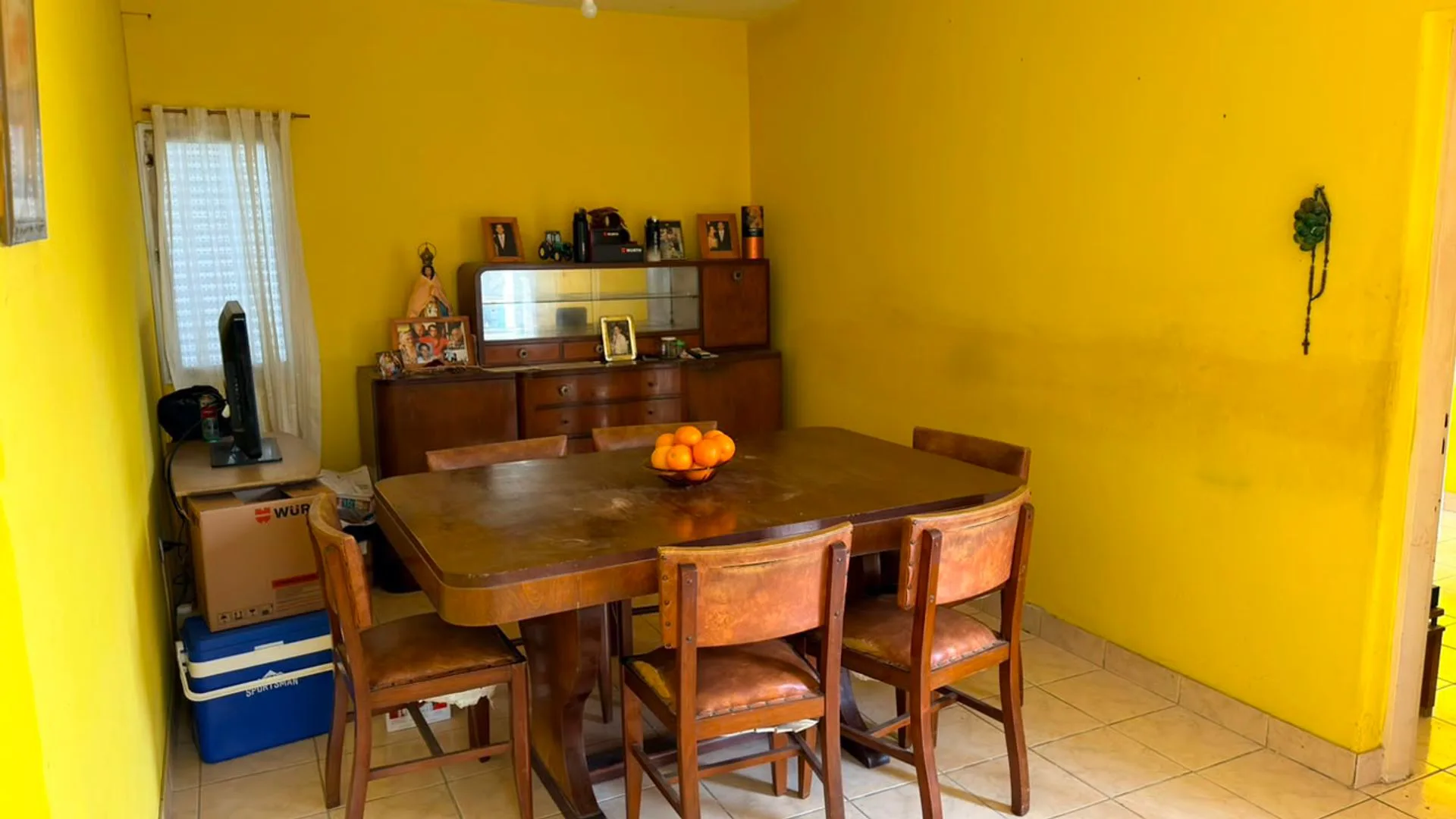 Casa 3 dormitorios + local comercial y cochera foto 4