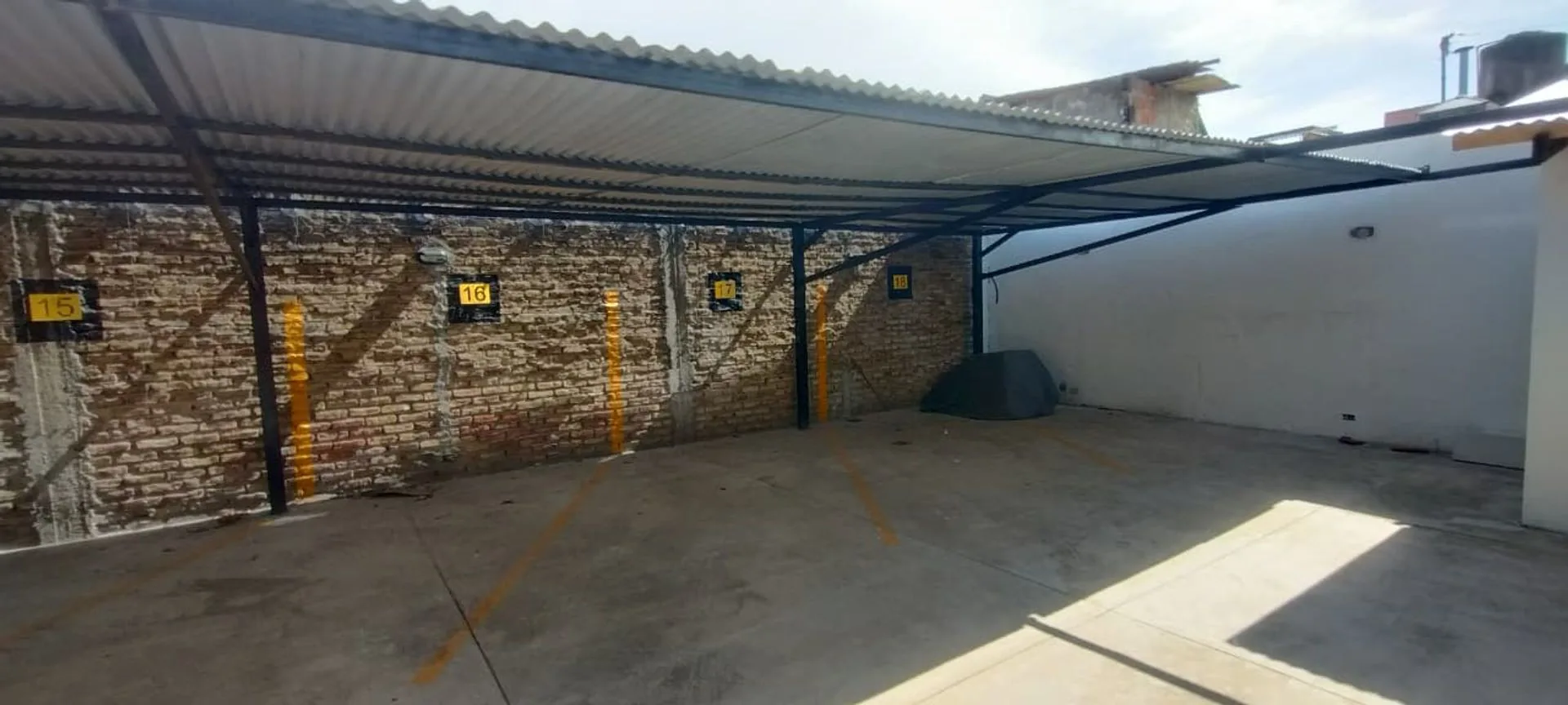 LOTE DE MAS DE 400 mts EN VILLA MADERO CON RENTA foto 5