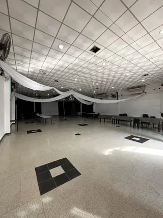 GRAN SALÓN PARA EVENTOS EN FRANCK foto 5