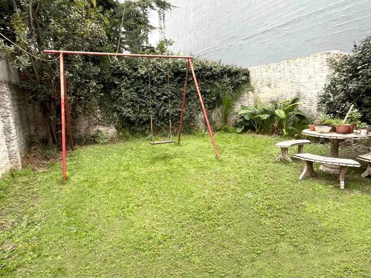 VENTA CASA 5 AMBIENTES , DEPOSITO O LOGISTICA foto 3