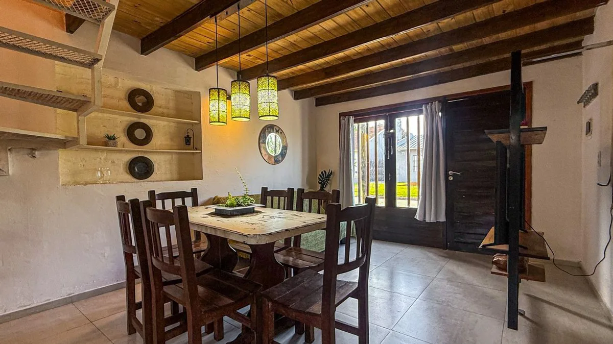 ALQUILER Casa duplex 3 ambientes Faro con cochera foto 4