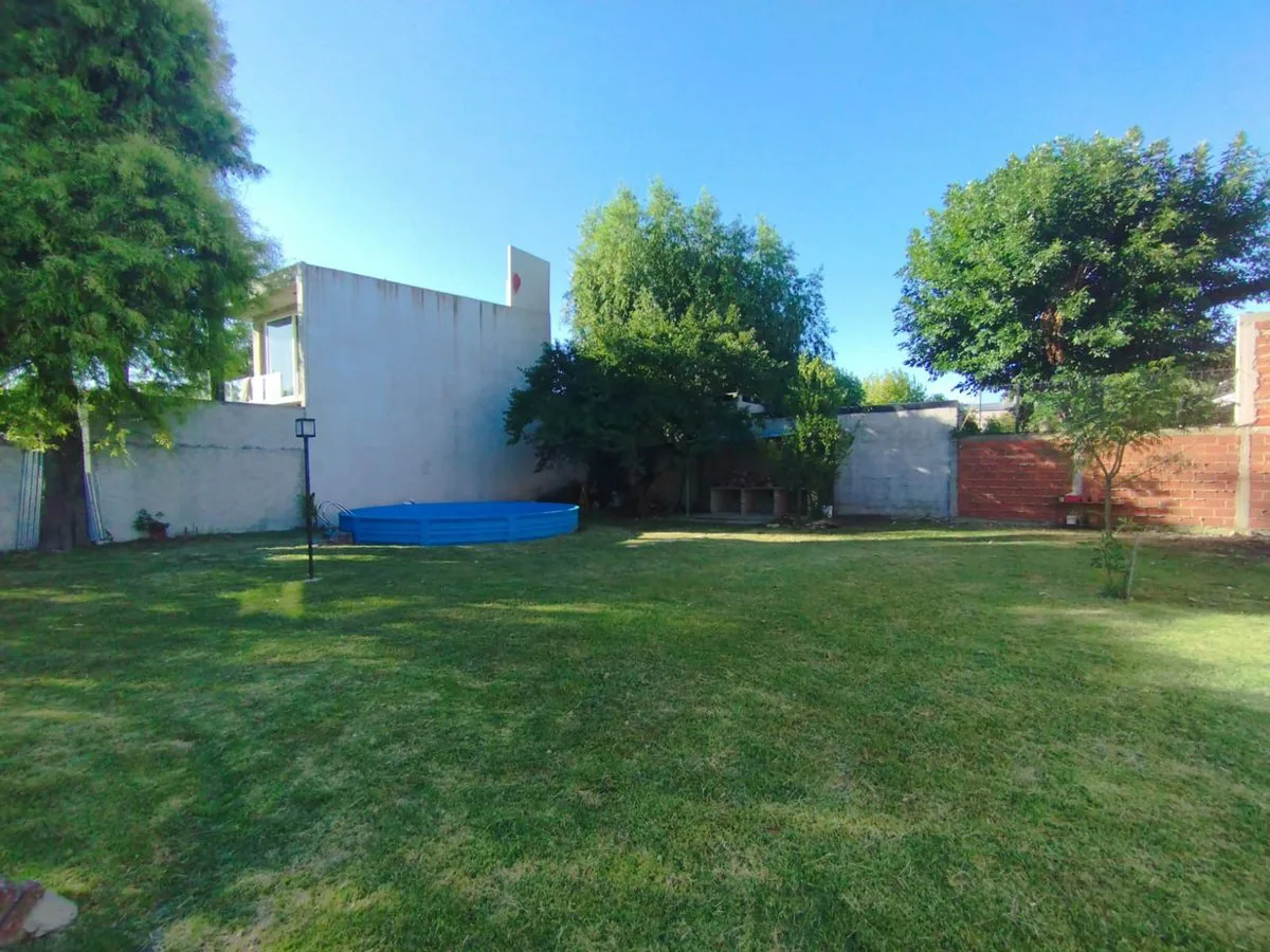 CASA DOS DORMITORIOS VENTA CITY BELL APTA BANCO foto 3
