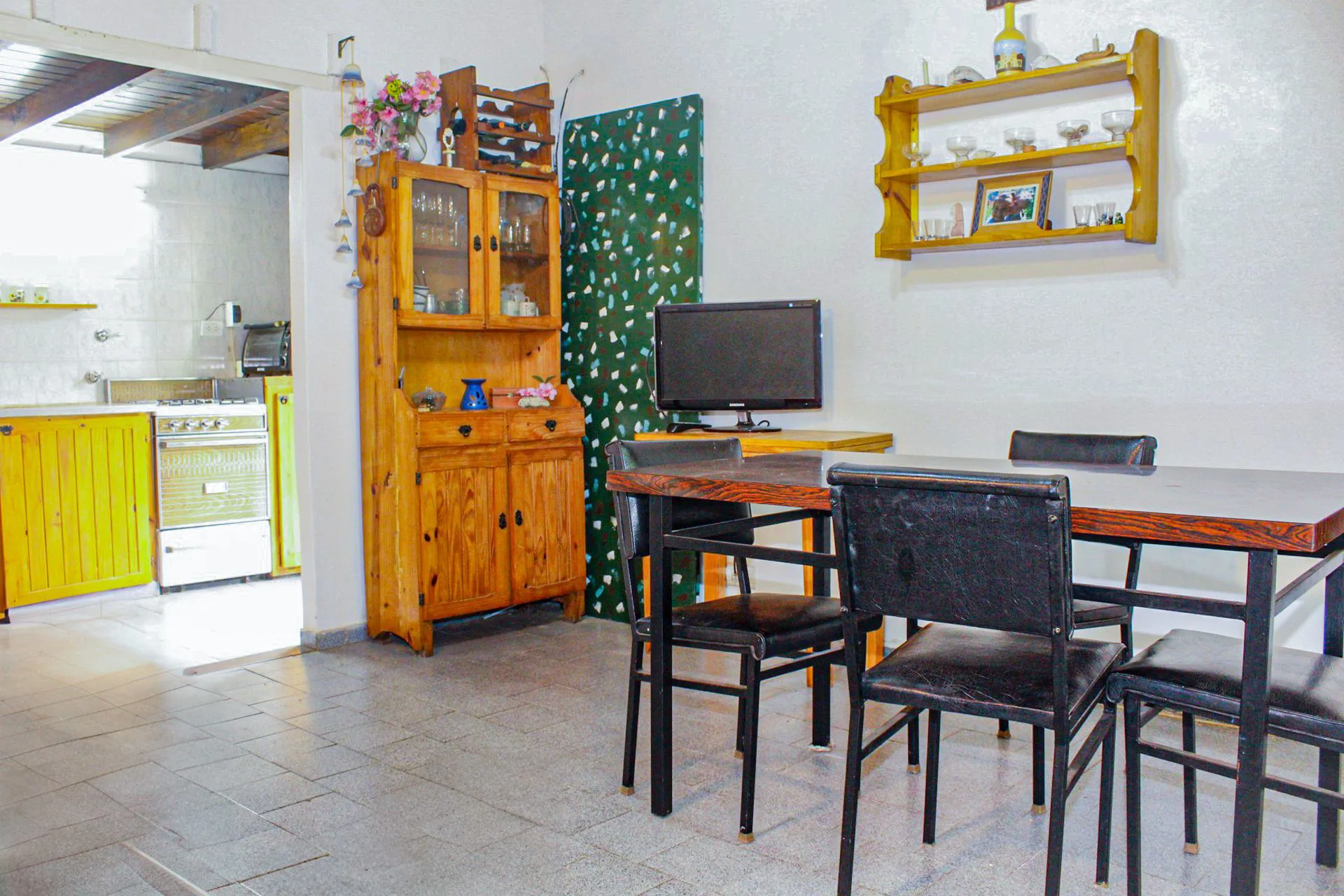 Venta casa 4 ambientes Santa Clara del Mar foto 4