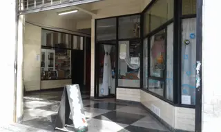 LOCAL EN GALERIA IDEAL VARIOS RUBROS foto 2
