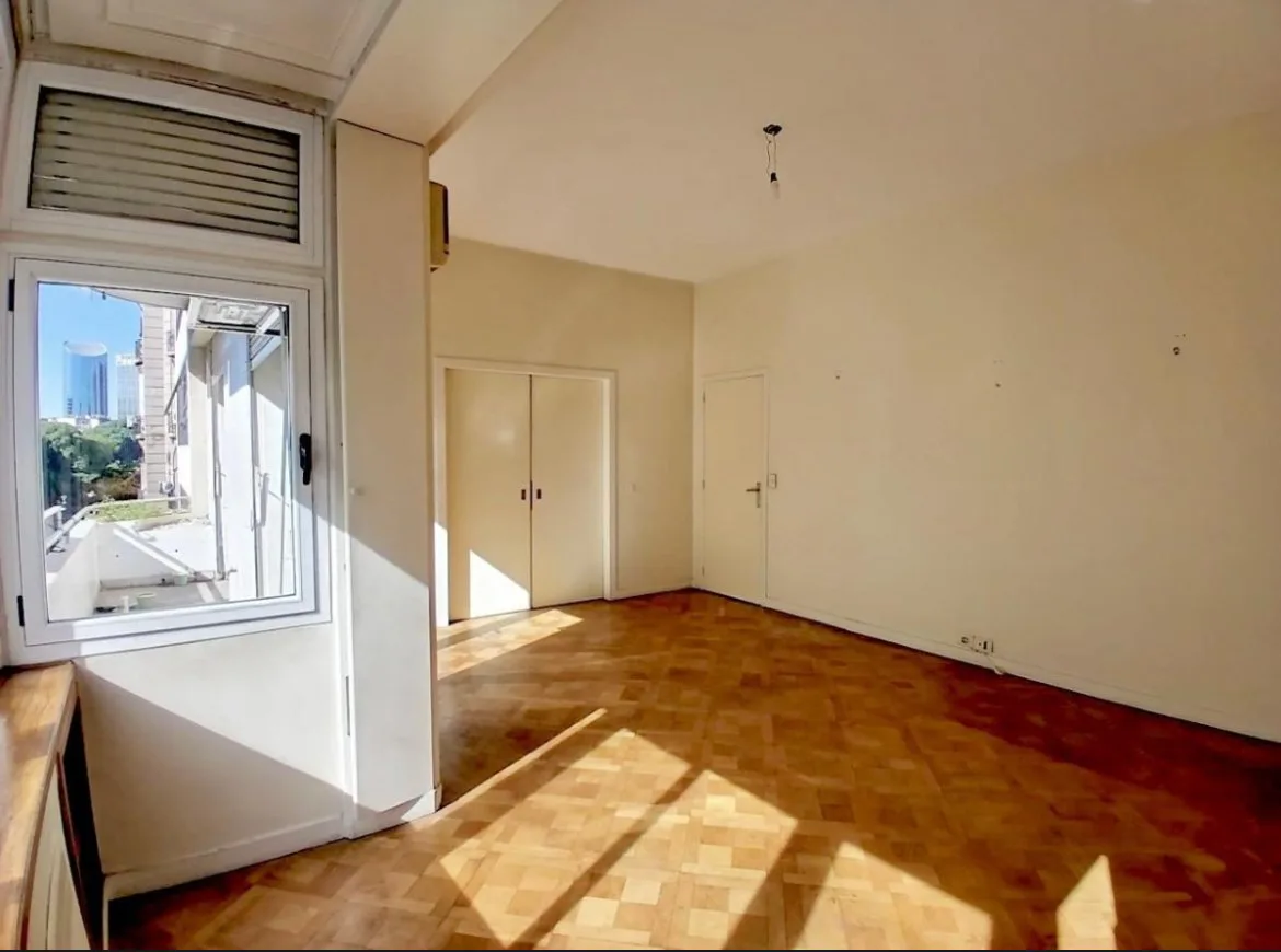 VENTA!!! Piso con Detalles Únicos en Plaza San Martín, Retiro, Caba. foto 2