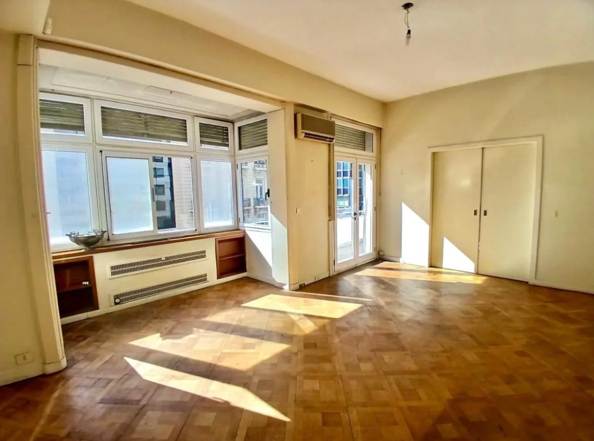 VENTA!!! Piso con Detalles Únicos en Plaza San Martín, Retiro, Caba. foto 3