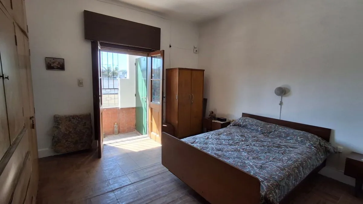 VENTA PH 3 AMB c/dependencia TERRAZA ,L D MIRADOR foto 3