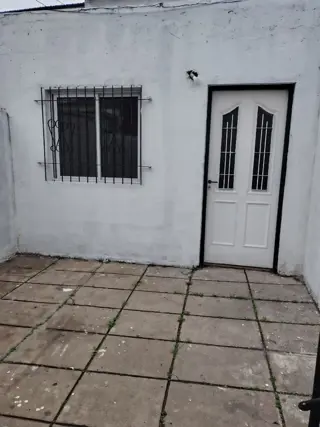 Departamento en alquiler en Villa Tesei a 5 cuadras de Av. Vergara foto 2
