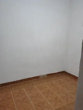 Departamento en alquiler en Villa Tesei a 5 cuadras de Av. Vergara foto 5