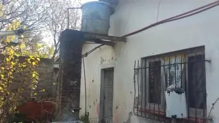 VENTA-LOTE 20X43M-CASA-LOCAL-Y CIMIENTOS PARA DOS DPTOS. foto 3
