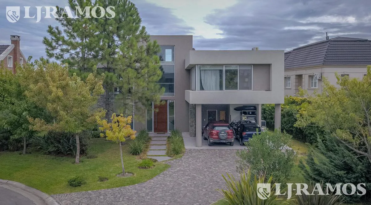 Casa con 4 dormitorios  en venta en Los Castores - Nordelta foto 2