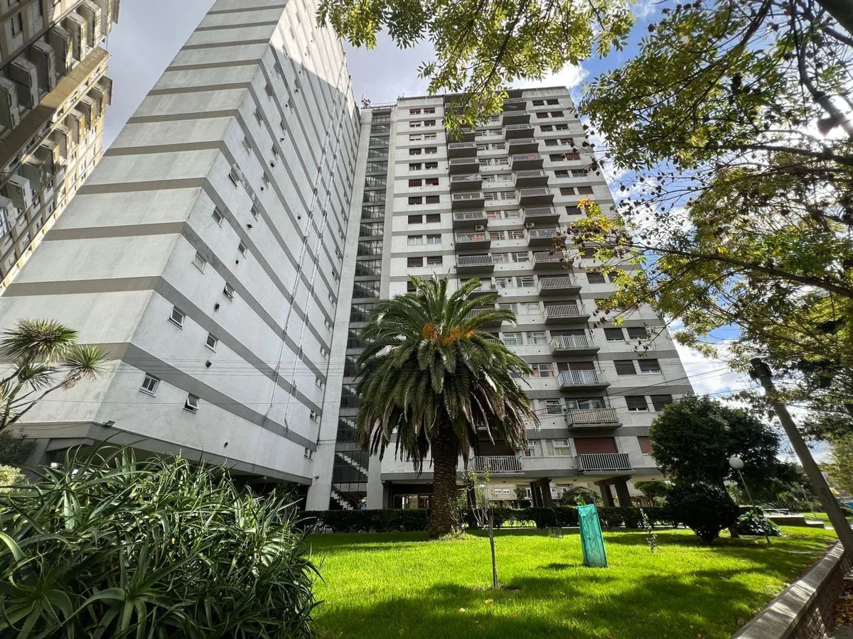 VENTA DEPARTAMENTO 3 AMB TORRE B 9 DE JULIO foto 3