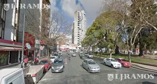 Local - La Plata foto 1