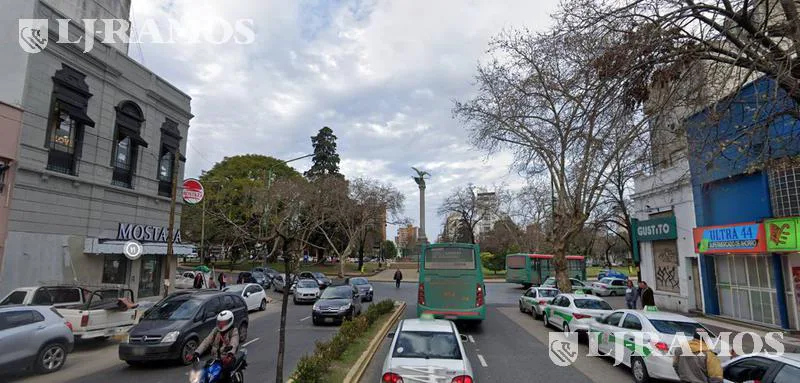 Local - La Plata foto 4
