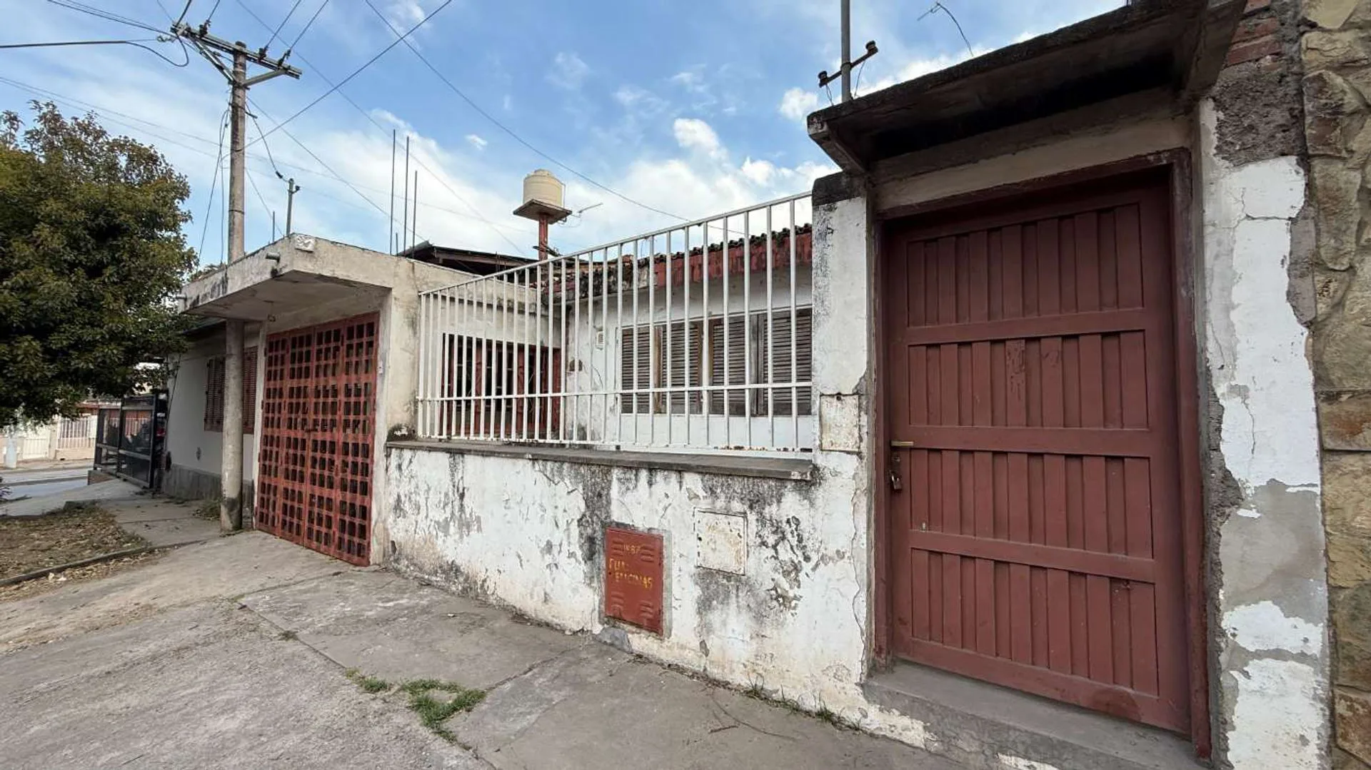 VENTA CASA 2 DORM COTAGAITA B° CORONEL ARIAS foto 4