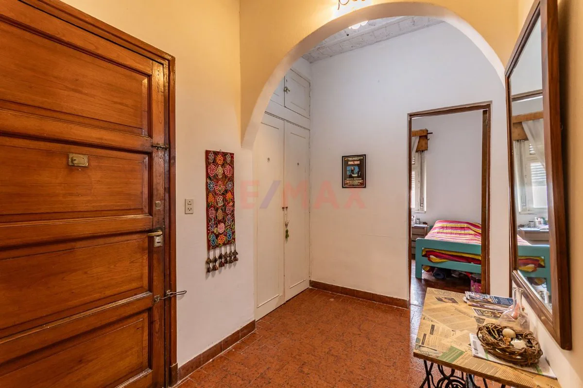 VENTA PH 4 AMBIENTES BALCÓN Y TERRAZA- P.CHACABUCO foto 4